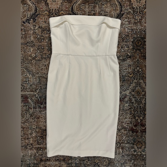 French Connection Dresses & Skirts - French Connection Strapless Cream Dress